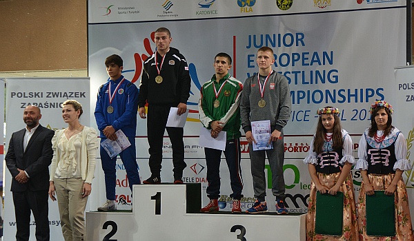 Mistrzostwa Europy Juniorów - Katowice 2014 :: Kamil Rybicki na trzecim stopniu podium.