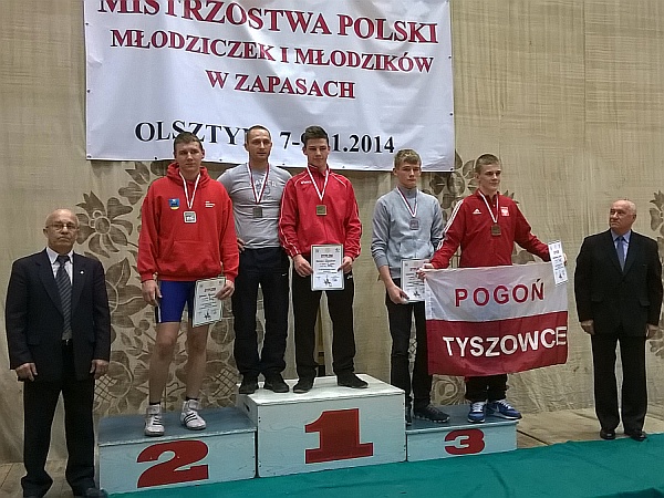 Mistrzostwa Polski Młodzików - Olsztyn 2014 - Rafał Górnicki na trzecim stopniu podium kategorii wagowej do 85 kilogramów.