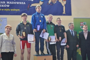 IX Międzynarodowy Turniej Zapaśniczy o Puchar Mazowsza Młodzików - Teresin 2014 - Kamil Teresiak na drugim stopniu podium