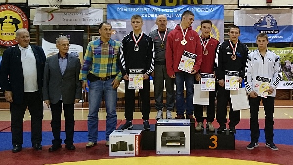 Mistrzostwa Polski Juniorów w zapasach w stylu wolnym - Rzeszów 2015