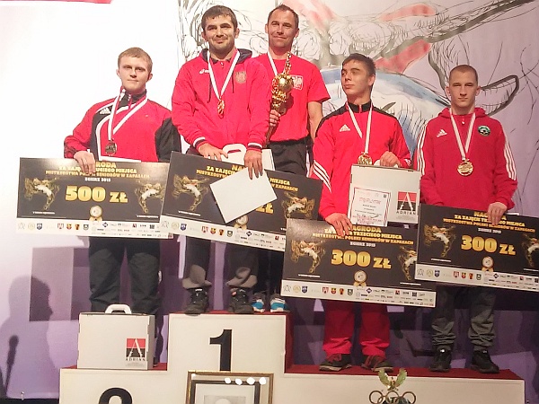 Mistrzostwa Polski Seniorów - Zgierz 2015 :: Paweł Albinowski na drugim stopniu podium